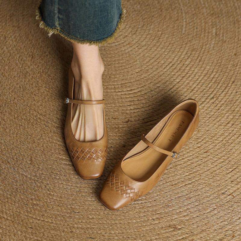 Verity | Square-Toe Mary Jane Shoe