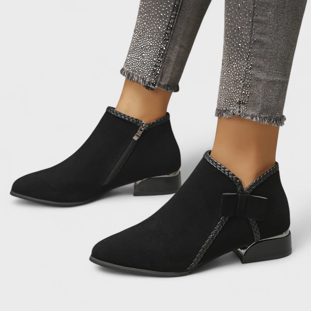 Vanessa | Knitted Ankle Boots