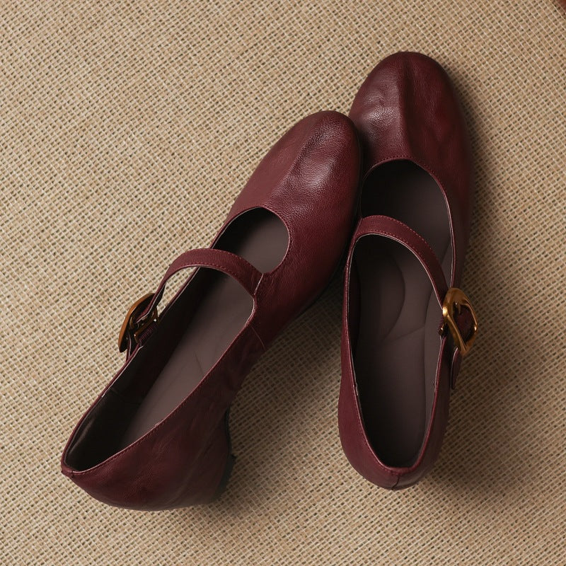 Queenie | Round-Toe Mary Jane Shoe
