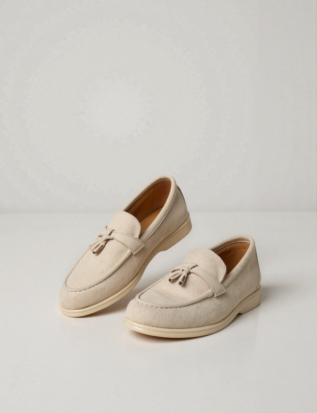 Henry | Beige Tassel Loafer, Elegant and Comfortable