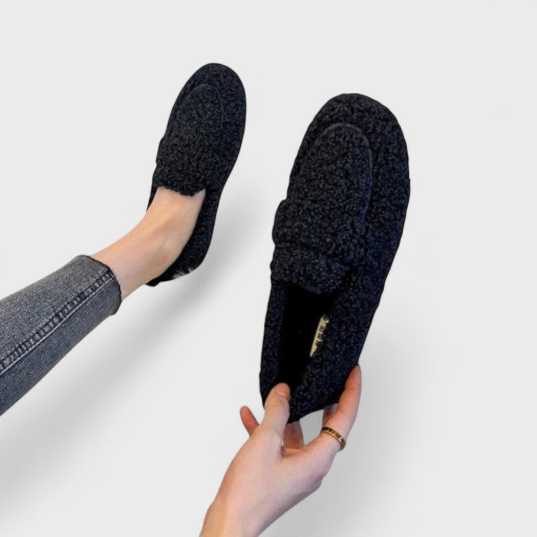 Susan | Warm Shoes with an Elegant Design