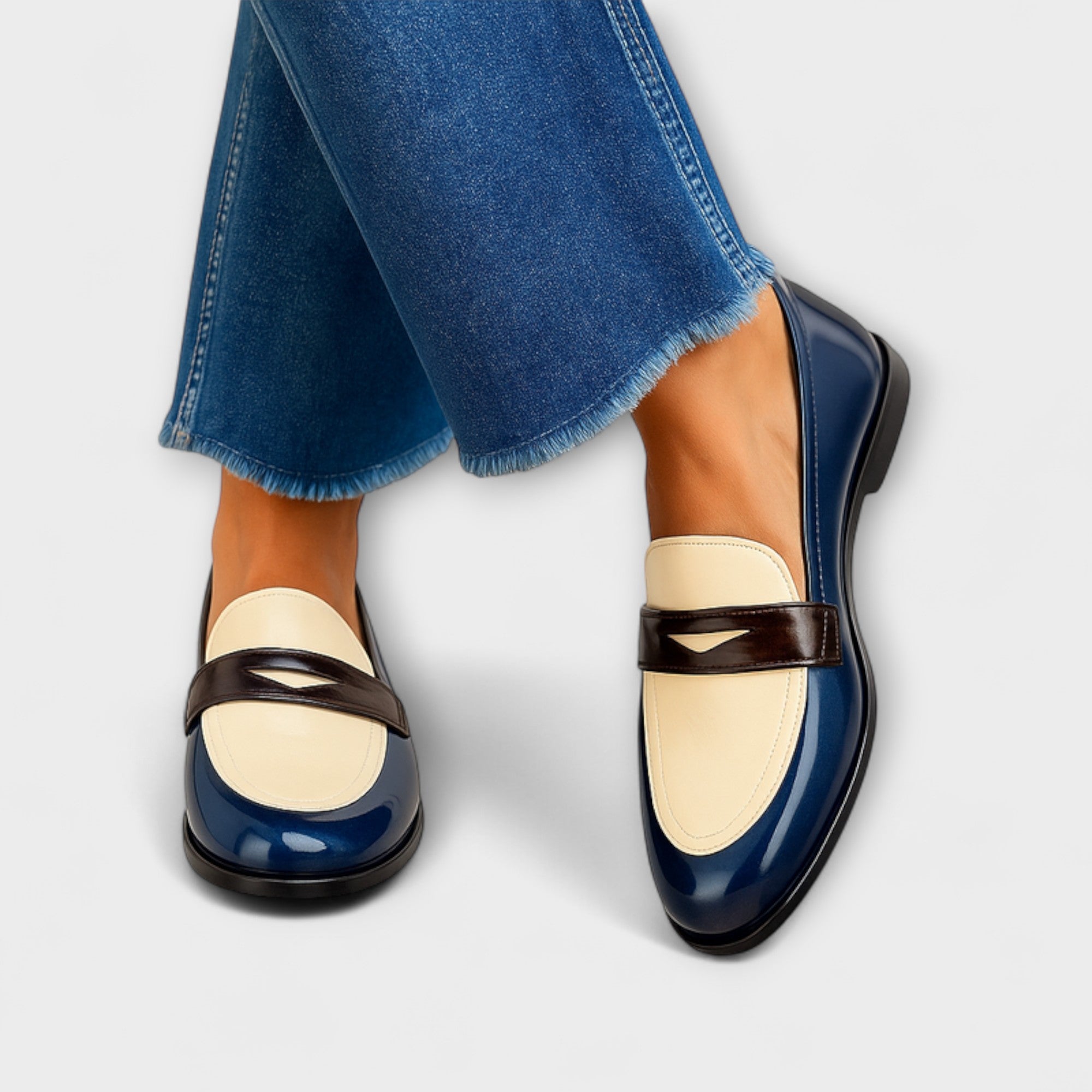 Carol | Contrast Loafers